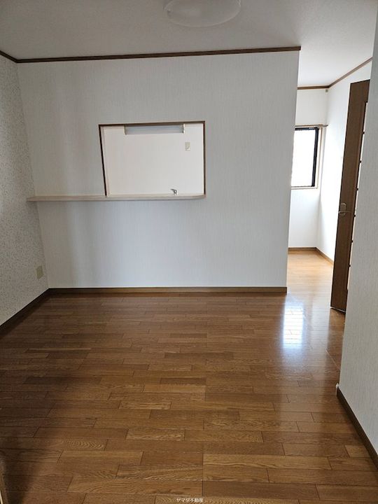 III大嶋レジデンスCの居間