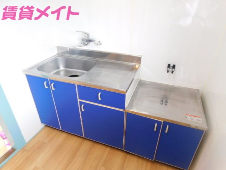 三重県鈴鹿市野辺2(一戸建)の賃貸物件のキッチン