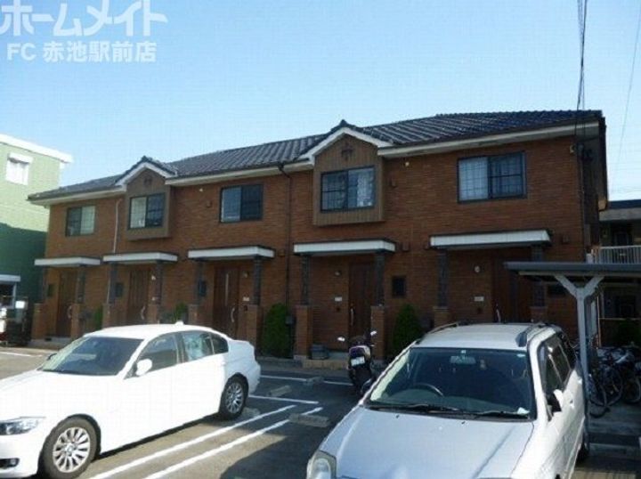 Breeze YAMADA(ブリーズ ヤマダ)の外観