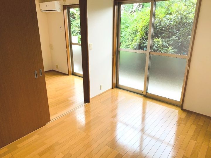 アビタシオンI・IIの居間