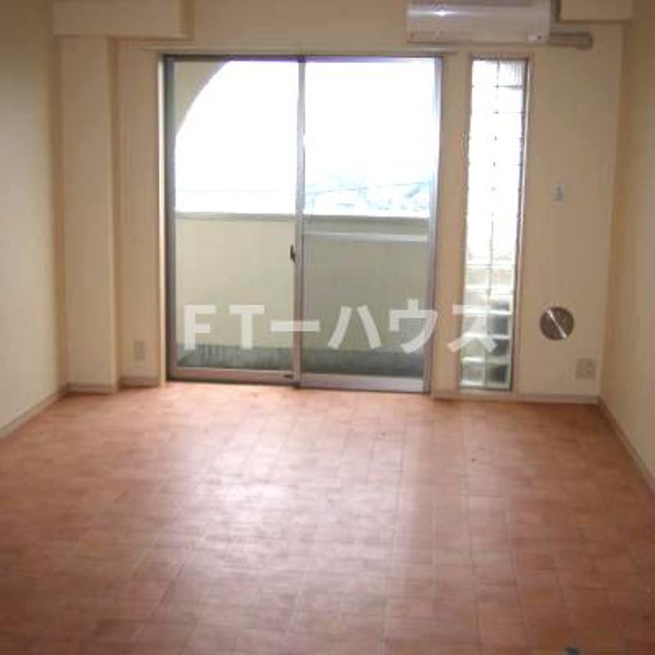 金太郎ヒルズVIIIの居間