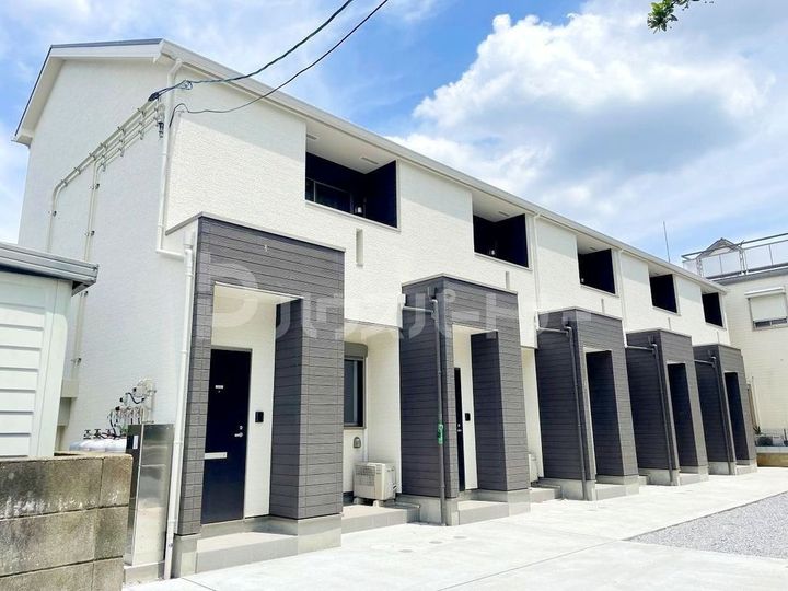 ウエストハイム七里の外観