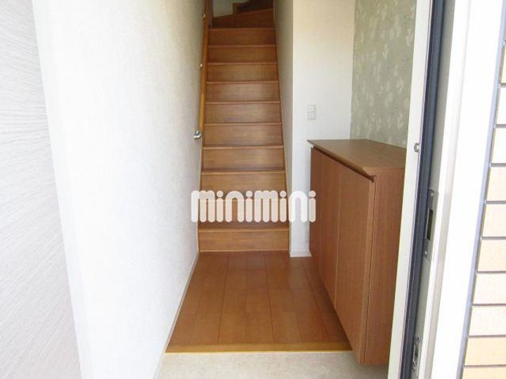 ミュゼ枇杷島の玄関