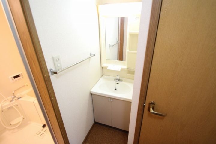 メゾンヒルズ IIの内装