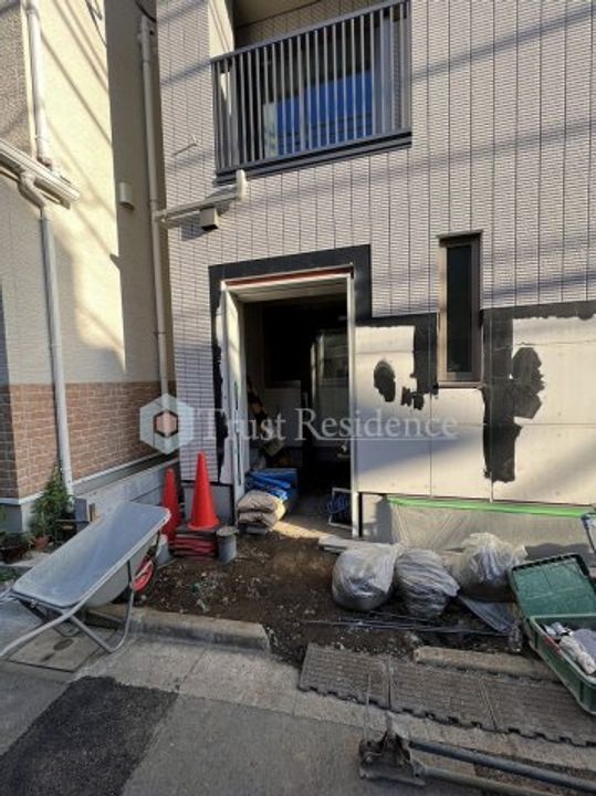 東京都台東区谷中3(マンション)の賃貸物件の地図