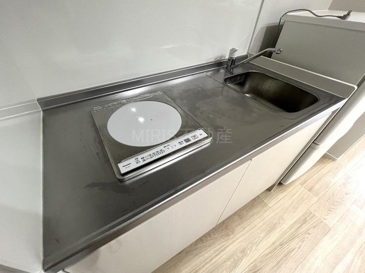 震雲マンションのキッチン