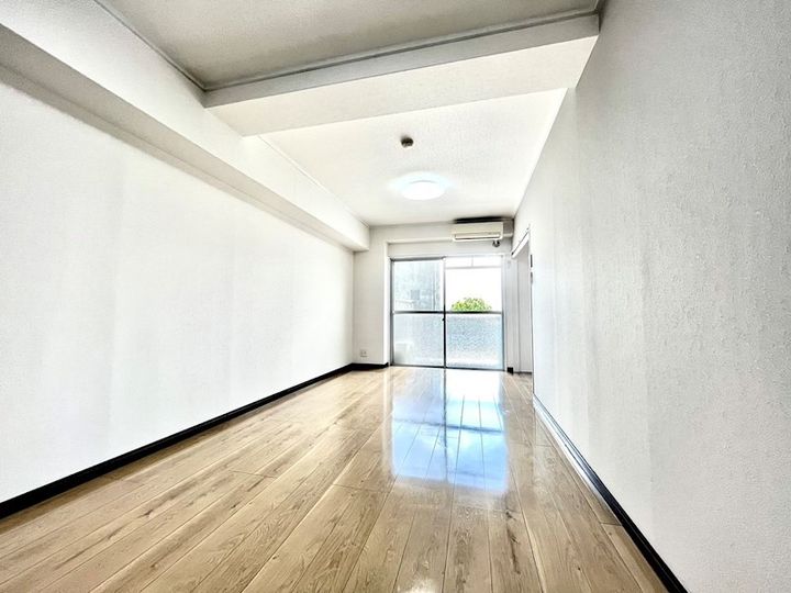 鹿児島県鹿児島市東郡元町(マンション)の賃貸物件の居間