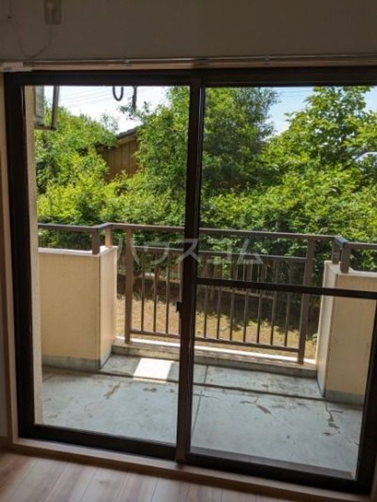 アイビス小絹Aの内装