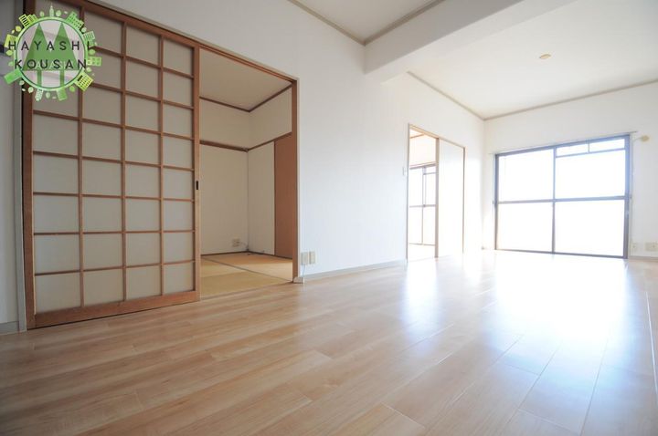 フォレスト7の居間