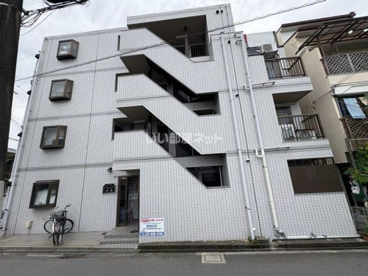 大阪府門真市舟田町(マンション)の賃貸物件の外観