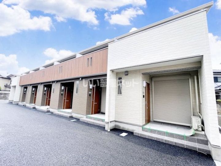 栃木県鹿沼市泉町(アパート)の賃貸物件の外観