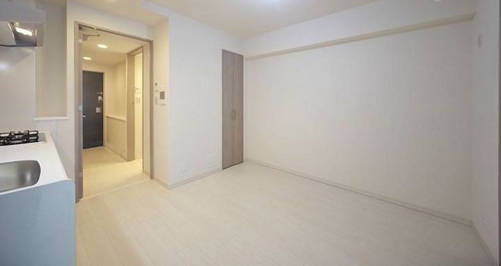 プレサンス グラン 丸の内の居間