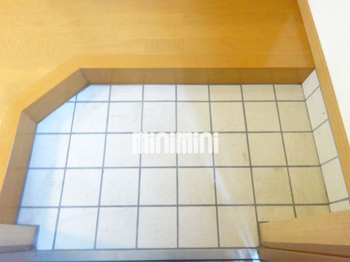 リバーサイドシェルの玄関