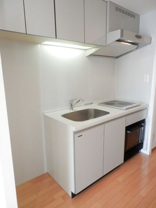 東京都港区麻布十番2(マンション)の賃貸物件のキッチン