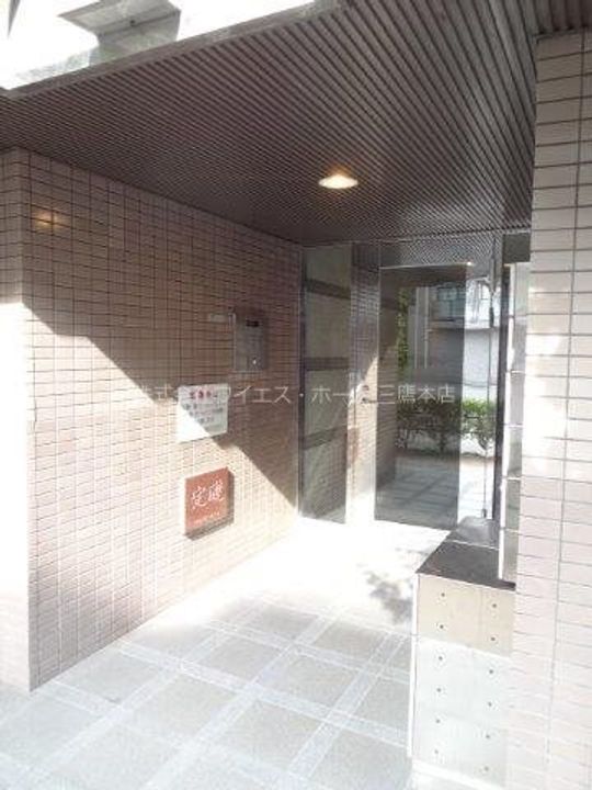 東京都三鷹市下連雀2(マンション)の賃貸物件の地図