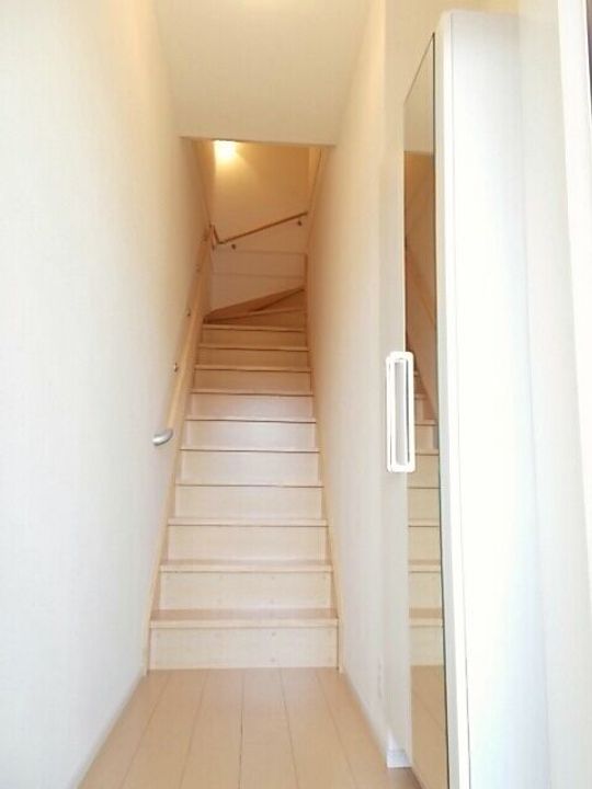 カーサ プラシードの玄関