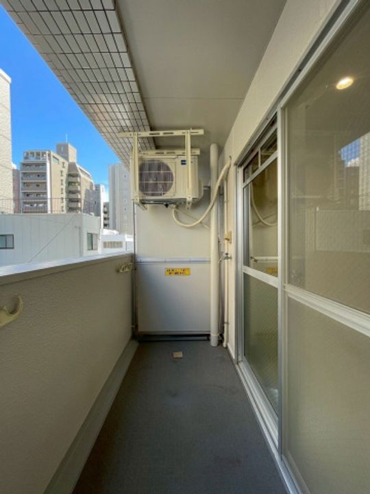 柴崎舟入ビルの内装