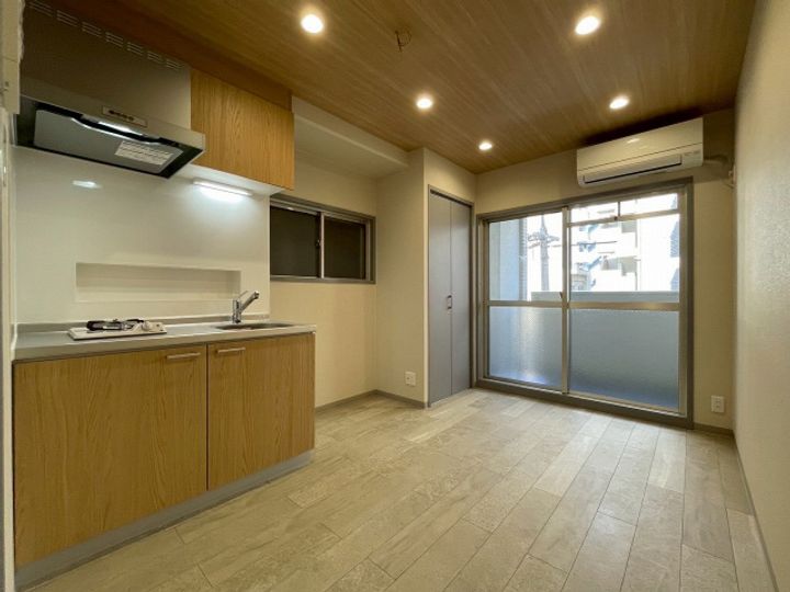 柴崎舟入ビルのキッチン