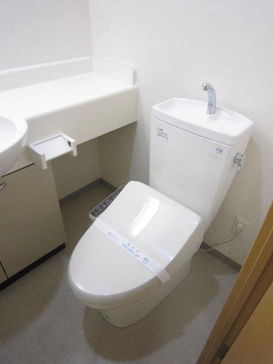 広島県呉市本通3(マンション)の賃貸物件の内装