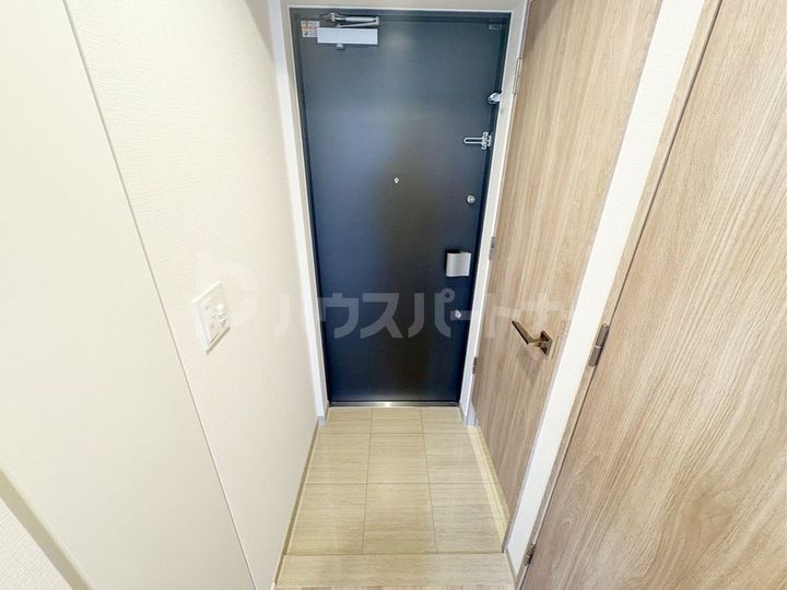 プレディアコート西葛西の玄関