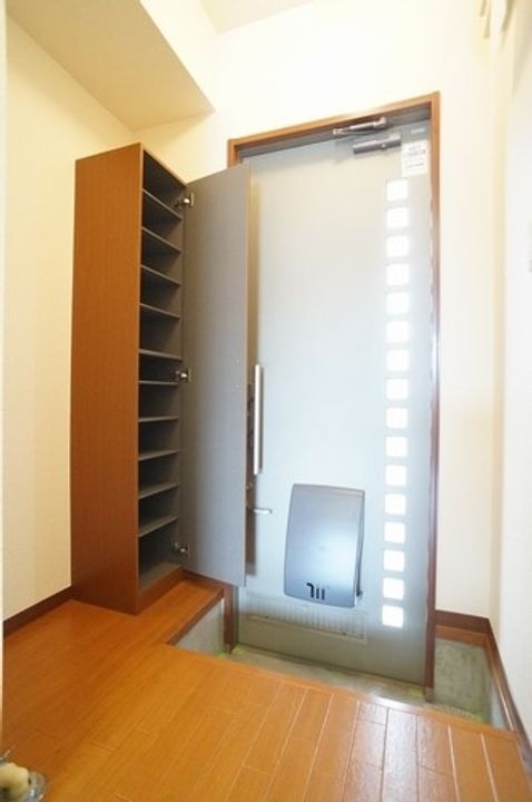 エクレールの玄関
