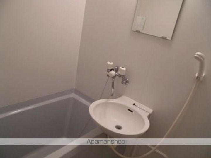 レオパレスアズールの風呂