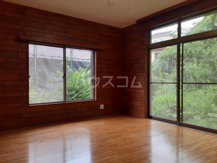 神奈川県横須賀市浦郷町2(一戸建)の賃貸物件の居間