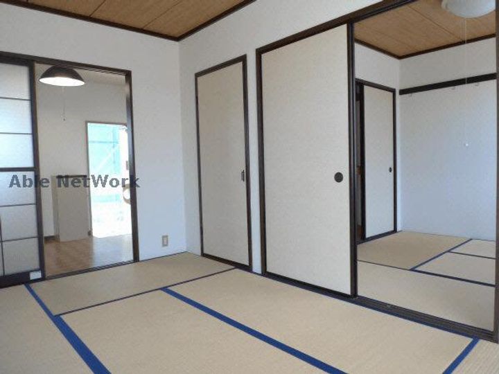 コーポアイリスの居間