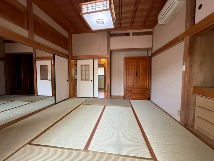 神奈川県横須賀市長坂3(一戸建)の賃貸物件の居間