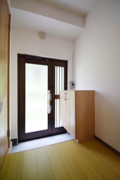 広島県広島市安芸区船越6(一戸建)の賃貸物件の玄関