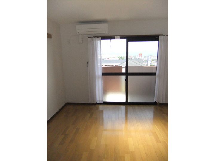 メゾンクレール・Iの居間