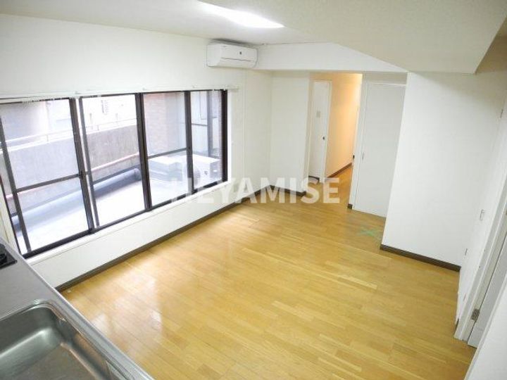 パークシティ諏訪の居間