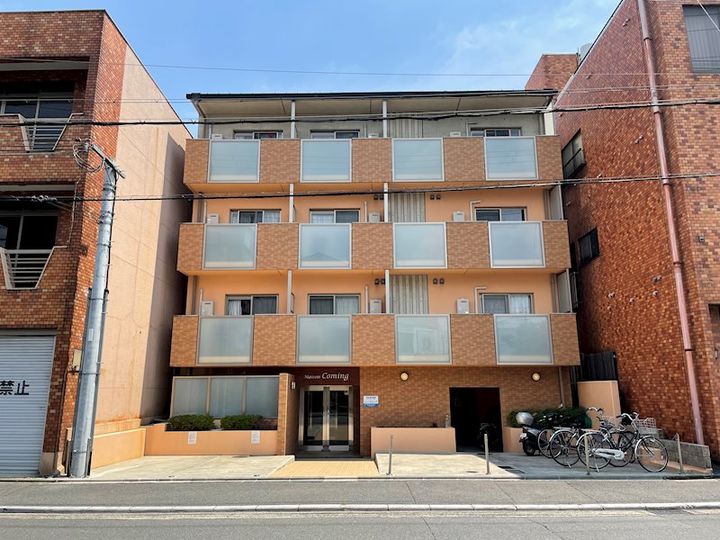 メゾン・カミングの外観