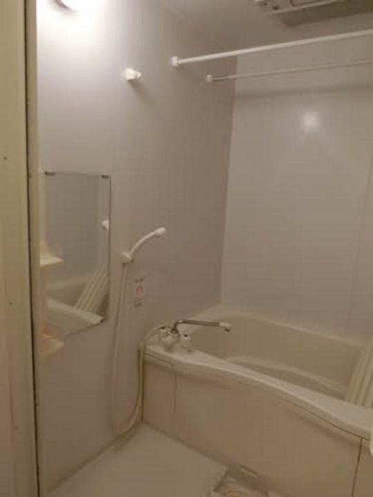 リヴュールの風呂