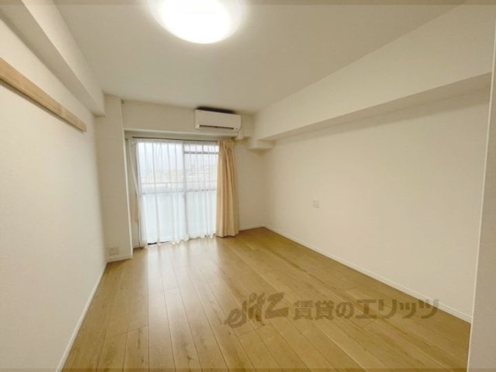 アーバンエース新大宮パルの居間