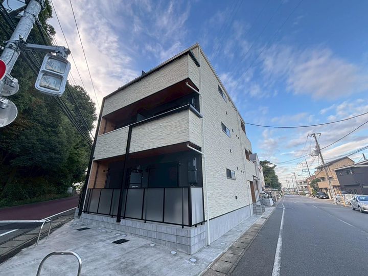 Sedonaの外観