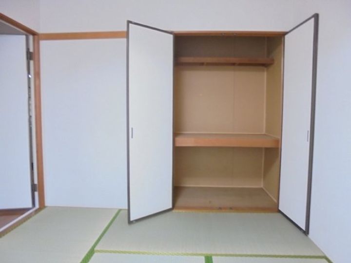 滋賀県東近江市東沖野5(アパート)の賃貸物件の内装