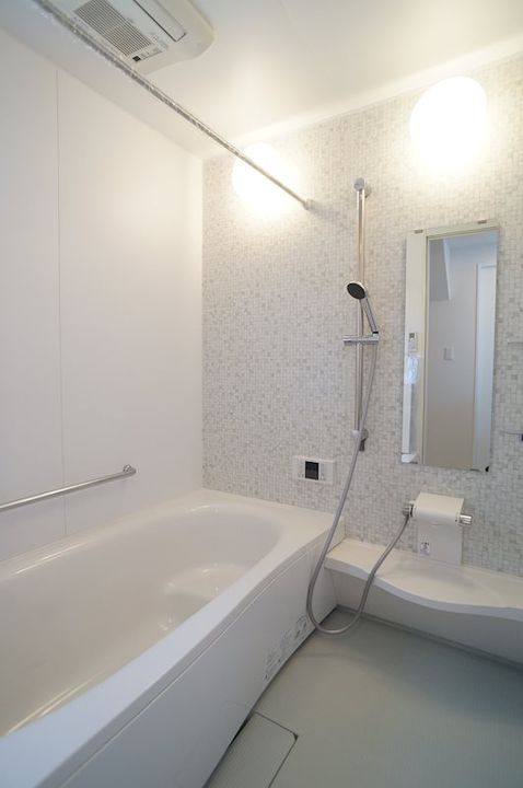 神奈川県鎌倉市腰越2(アパート)の賃貸物件の風呂