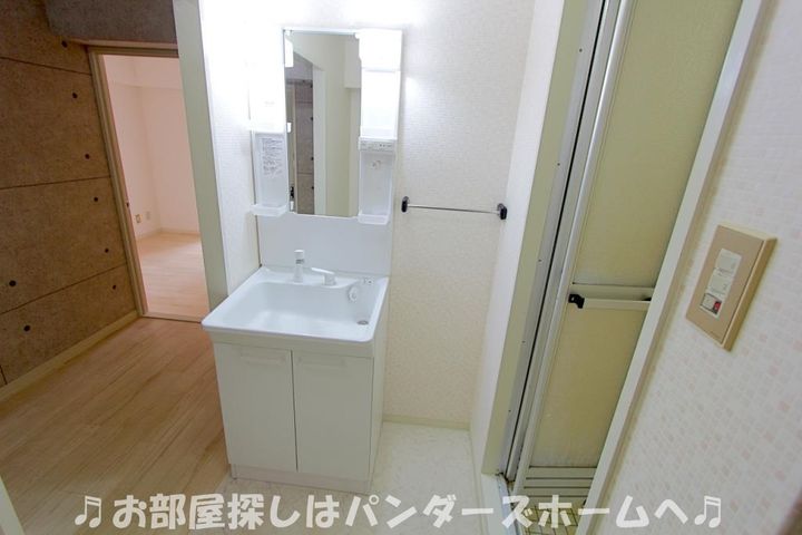 サンライト星ヶ丘の内装