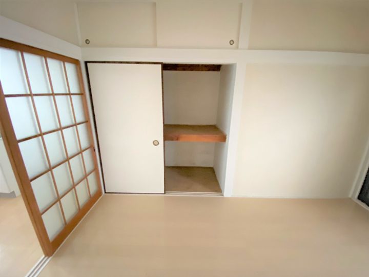 ハイネス加納の内装