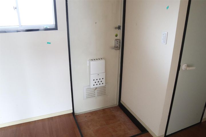 パークハイツはこざき Iの玄関