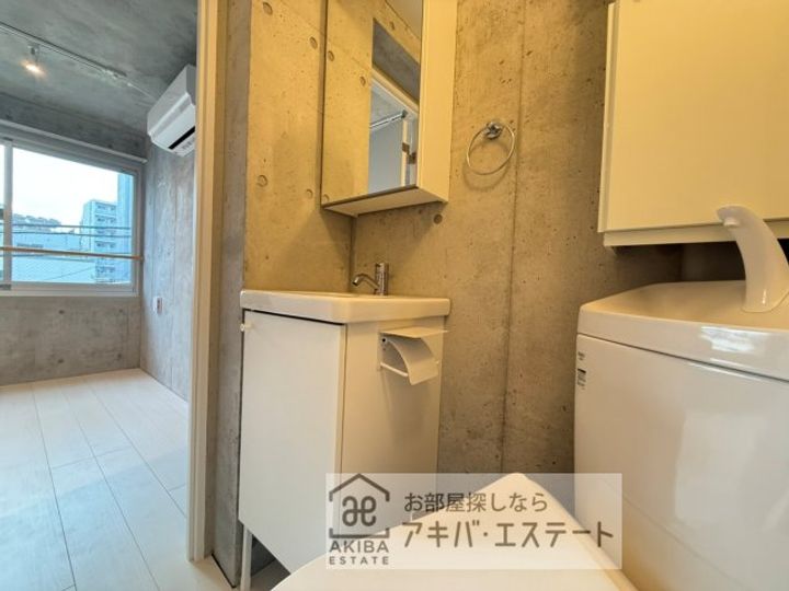 LysBlanc 東日暮里の内装