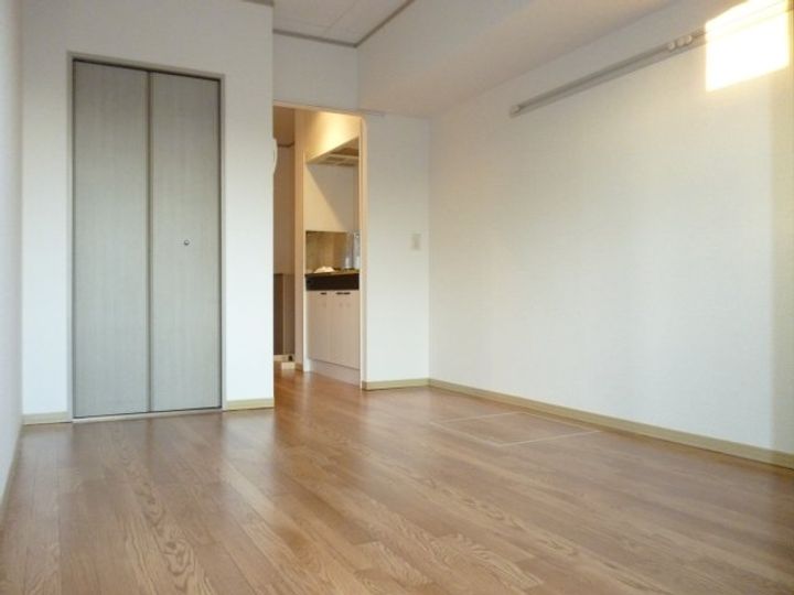 埼玉県さいたま市南区別所5(アパート)の賃貸物件の居間