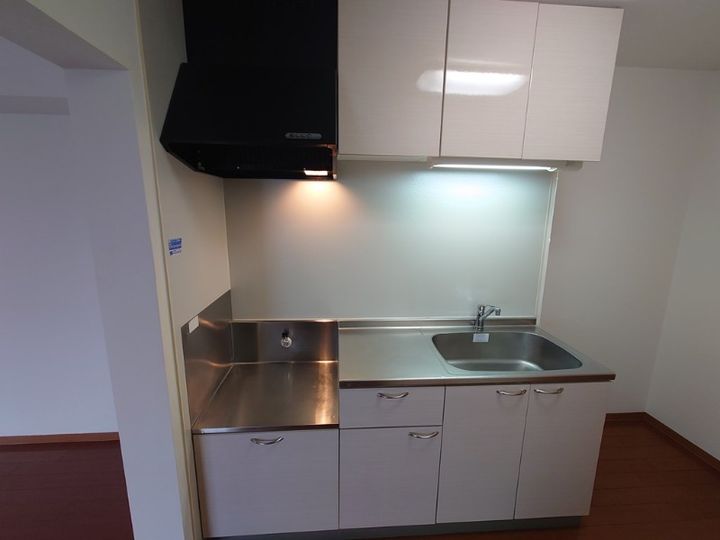 静岡県浜松市中央区神田町(マンション)の賃貸物件のキッチン