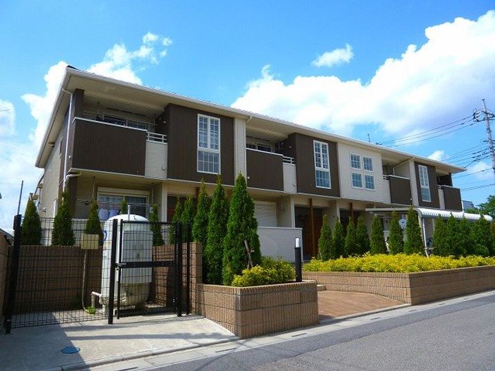 フランブリーズIIの外観