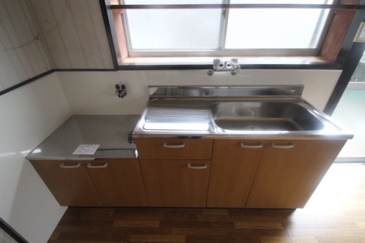 広島県広島市東区戸坂山根1(一戸建)の賃貸物件のキッチン