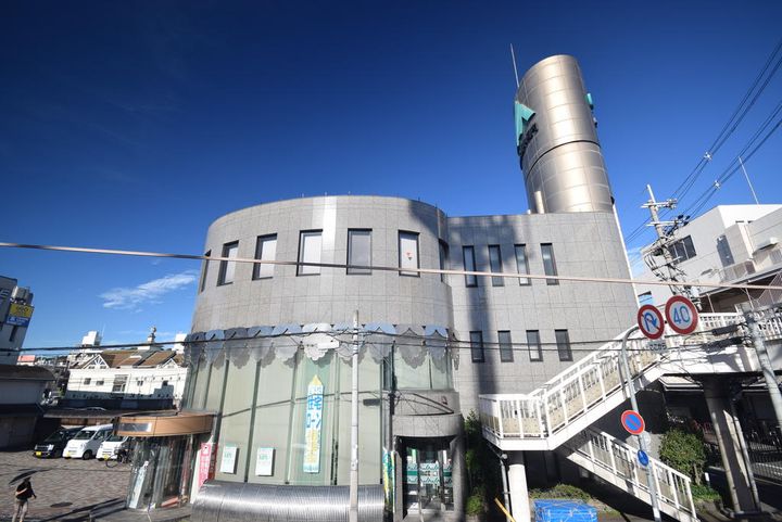 グレープ本町の周辺