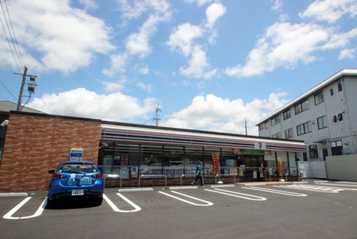 スペース7の周辺