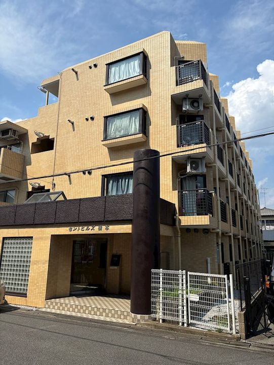 セントヒルズ橋本の外観