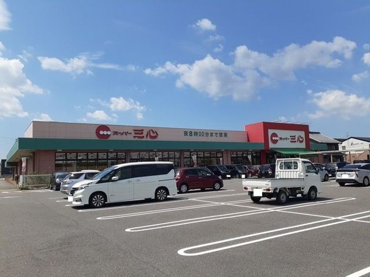 岐阜県岐阜市東鶉2の賃貸マンションの周辺